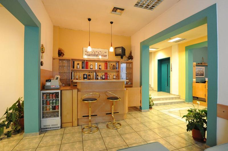 Hotel Avra Volos Buitenkant foto